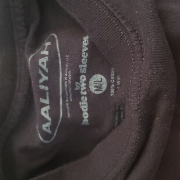 Aaliyah Y2k Style tshirt - Picture 5 of 5